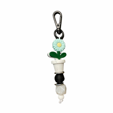 Load image into Gallery viewer, Flower Pot Fidget Keychain
